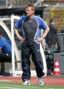 Ralf Rangnick, hier als Hoffenheim-Trainer 2007 im Ludwigspark (Foto: Andreas Schlichter)